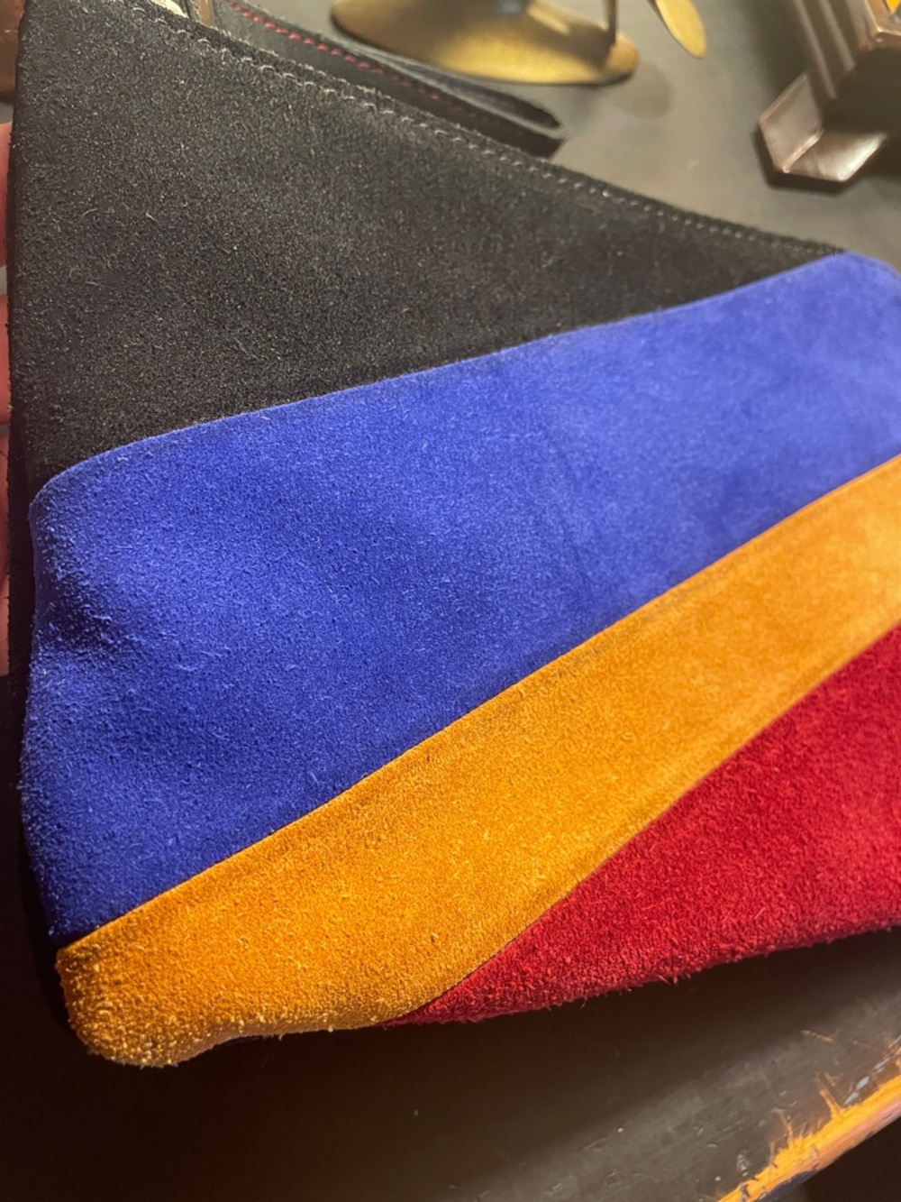 Patricia Nash Suede Wristlet - Picture 6 of 15